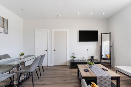 Walk to Beach & Ocean Drive | Pet-Friendly 12 Dwell