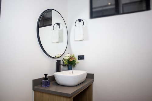 Estadio Jacuzzi Haven | Cozy Rosa Negra Suite 16 Dwell