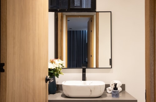 Tranquil Stadio Suite | Rosa Negra 13 Dwell