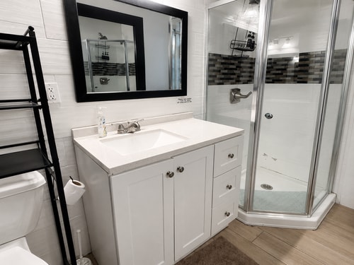 Renovated 5BR Detroit Home | Sleeps 10 10 Dwell