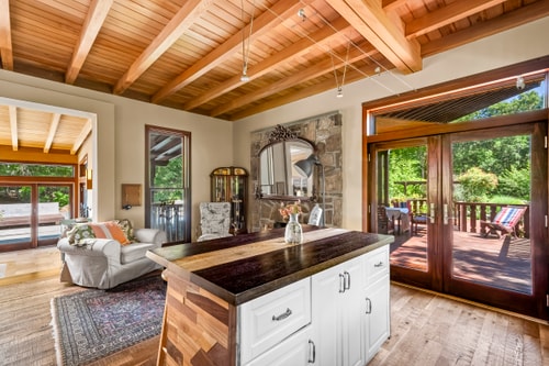 Charlestown Retreat | 2 Pools & Fire Pits 5 Dwell