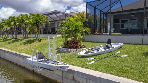 Waterfront 3BR Pool Home in Cape Coral 39 Dwell