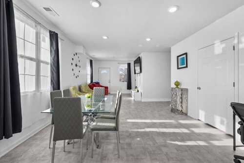 Charming 3-Bedroom Home in Southwest Detroit 11 Dwell