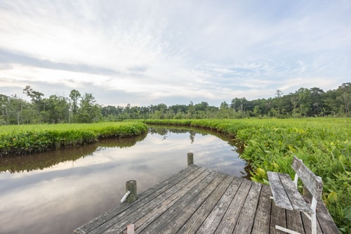 VA Riverfront 4BR | Dock + Kayaks + Games 73 Dwell