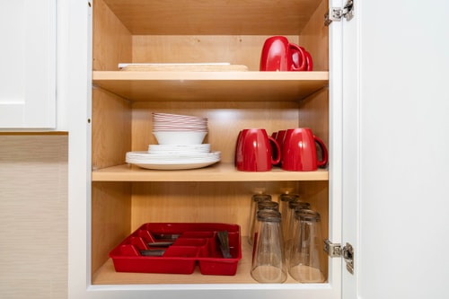 2BR Sandwich Home | Kitchen, TV & Family-Friendly 8 Dwell