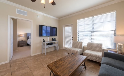 3BR Disney Condo | 3 En-Suites + Pools 7 Dwell