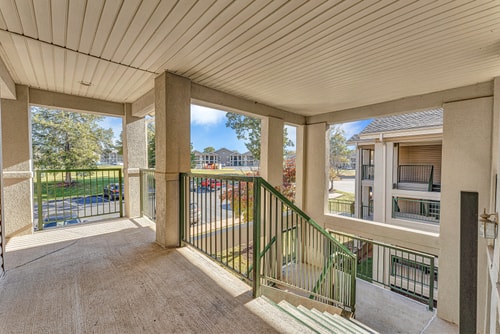 Branson 2BR Retreat | Jacuzzi + Gym + Pools 33 Dwell