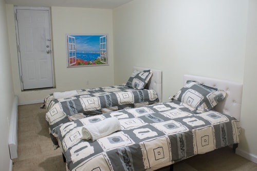 Brooklyn 4BR Duplex Near Manhattan 17 Dwell