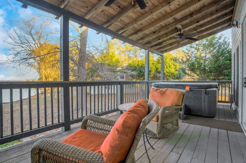 Lake Murray 5BR | Hot Tub + Outdoor Kitchen 6 Dwell