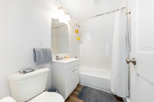 2BR Sandwich Home | Kitchen, TV & Family-Friendly 16 Dwell