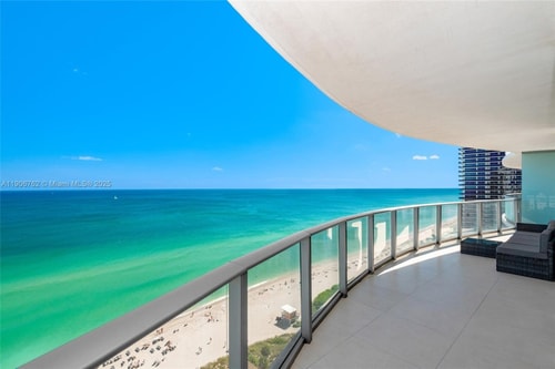 Luxury Oceanfront 2BR/2BA | Beach + Pool 22 Dwell