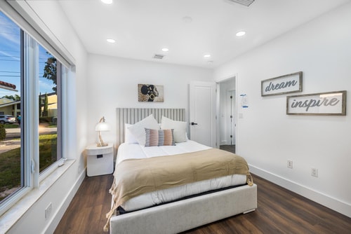 Fort Lauderdale | 4Bd Villa Waterfront Dock Pool 39 Dwell