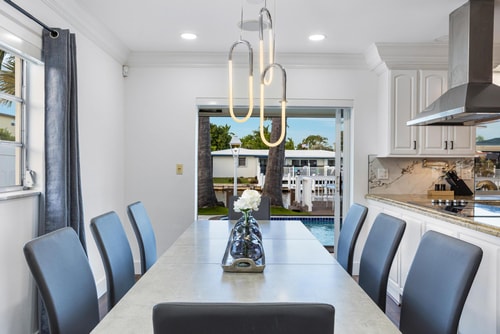 Fort Lauderdale | 4Bd Villa Waterfront Dock Pool 28 Dwell