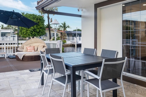 Fort Lauderdale | 4Bd Villa Waterfront Dock Pool 18 Dwell