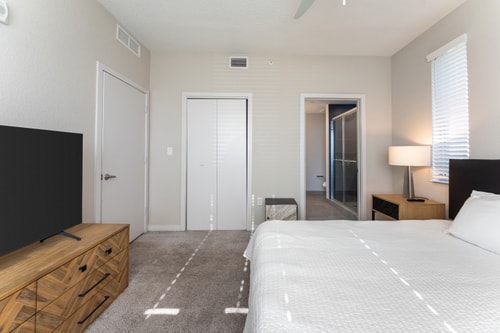 Daytona 2BR | Pool + Free Parking, Pets 18 Dwell