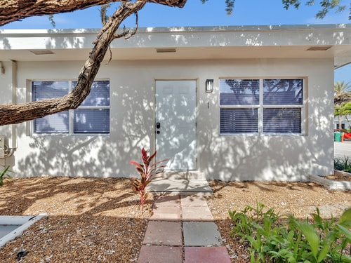 North Hollywood Beach 1BR | Walk to Ocean 18 Dwell