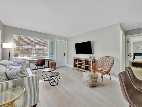 North Hollywood Beach 1BR | Walk to Ocean 3 Dwell