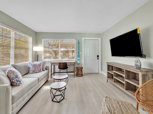 North Hollywood Beach 1BR | Walk to Ocean 1 Dwell