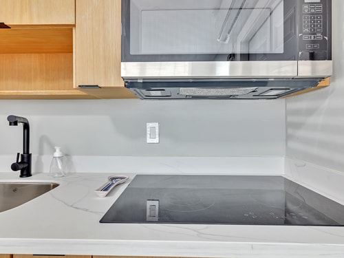 North Hollywood Beach 1BR | Walk to Ocean 14 Dwell