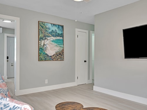 Dania Beach 1BR | Views + WiFi + Parking 7 Dwell