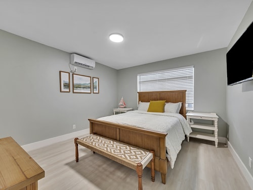 Hollywood Beach 1BR Getaway | WiFi + AC 2 Dwell