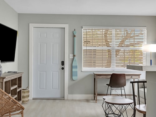 Hollywood Beach 1BR Getaway | WiFi + AC 11 Dwell