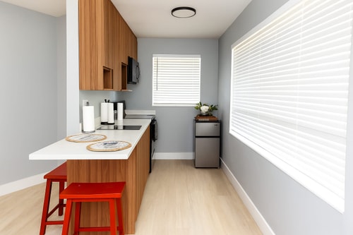 Hollywood Beach 1BR | Steps to Dania Beach 4 Dwell