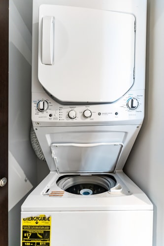 Seaside Penthouse with Pool & Direct Beach Access 31 Dwell