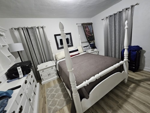 Brickell 2BR Retreat • Patio • Pets OK 49 Dwell