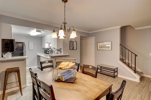 Sea Turtle Mkt 2BR | Pool, Hilton Head 4 Dwell