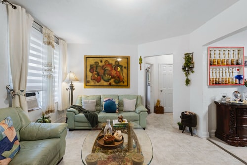 Miami Little Havana 2BR | Skyline Views + Yard 1 Dwell