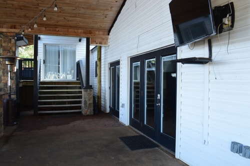 Lake Murray 5BR | Hot Tub + Outdoor Kitchen 33 Dwell