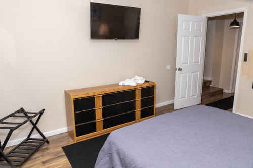 3BR Retreat w/ Game Room, Grill & Fire Pit 12 Dwell