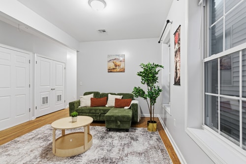 Cozy 2BR Apartment in Jersey City with Smart Lock 3 Dwell