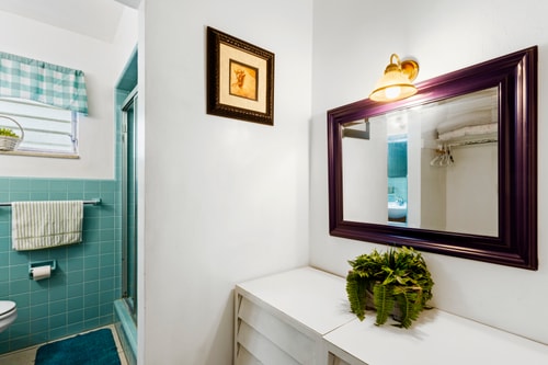 Pet Friendly Stylish Studio in Hollywood 13 Dwell