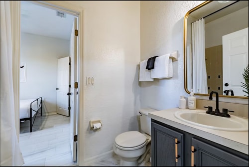 Disney-Area 3BR Home | Pool, Arcade & Tiki Bar 32 Dwell