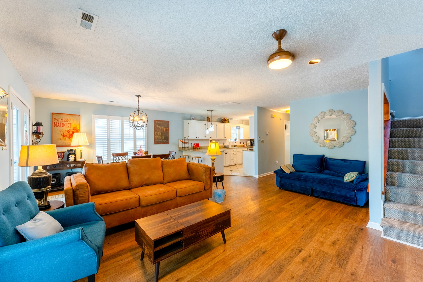 Charming 3-Bed Beach House with bathtub & BBQ Dwell