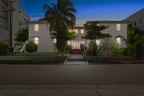 Miami Little Havana 2BR | Skyline Views + Yard 17 Dwell