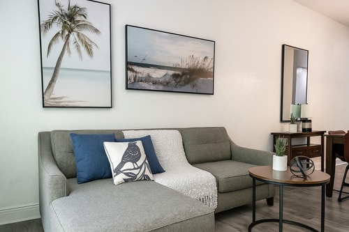 Disney-Area 3BR Townhome | Sleeps 9 | Pool + Gym 5 Dwell