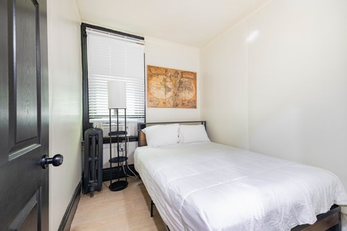 Bright & Airy Home w/Stylish, Contemporary Touches 21 Dwell