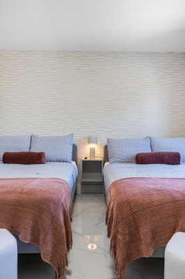 Miami 4BR Family Home | Patio + Parking 36 Dwell