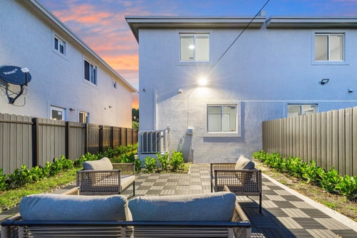 Miami 4BR Family Home | Patio + Parking 39 Dwell