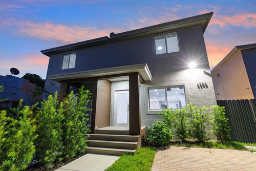 Miami 4BR Family Home | Patio + Parking 42 Dwell