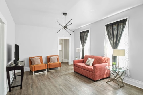 Detroit 3BR Retreat w/ Wi-Fi + Street Parking 12 Dwell