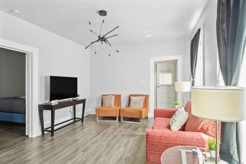 Detroit 3BR Retreat w/ Wi-Fi + Street Parking 11 Dwell