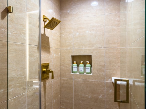 Plantation Villa 8BD | Basket Pickle Pool Hot tub 89 Dwell