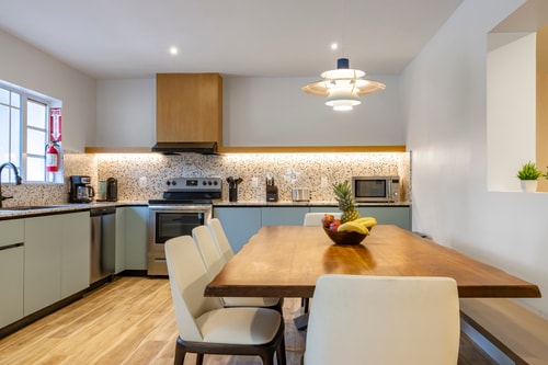 Miami Beach 8Bedroom Vacation Home | Pool | Pickle 2 Dwell