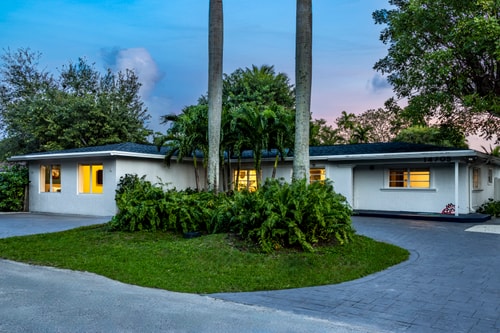 Miami Beach 8Bedroom Vacation Home | Pool | Pickle 72 Dwell