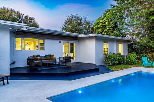 Miami Beach 8Bedroom Vacation Home | Pool | Pickle 69 Dwell