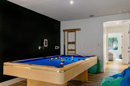 Miami Beach 8Bedroom Vacation Home | Pool | Pickle 19 Dwell